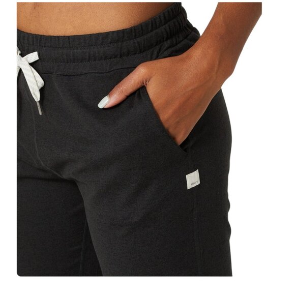 Vuori Women's Performance Jogger Black Heather I Size: XL - Picture 2 of 9